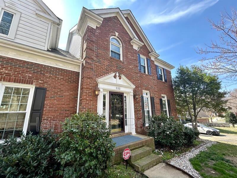 332 Walnut Point Dr - Photo 2 of 27