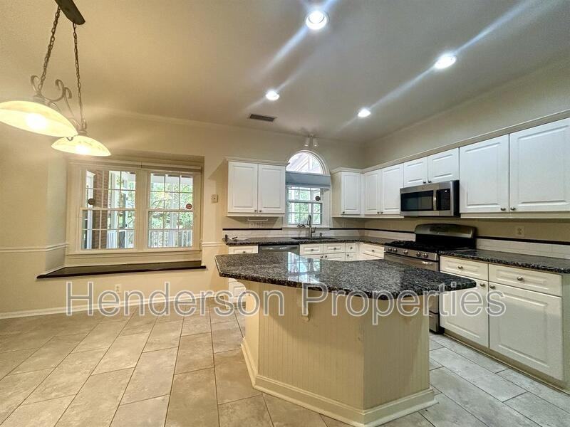 332 Walnut Point Dr - Photo 4 of 27