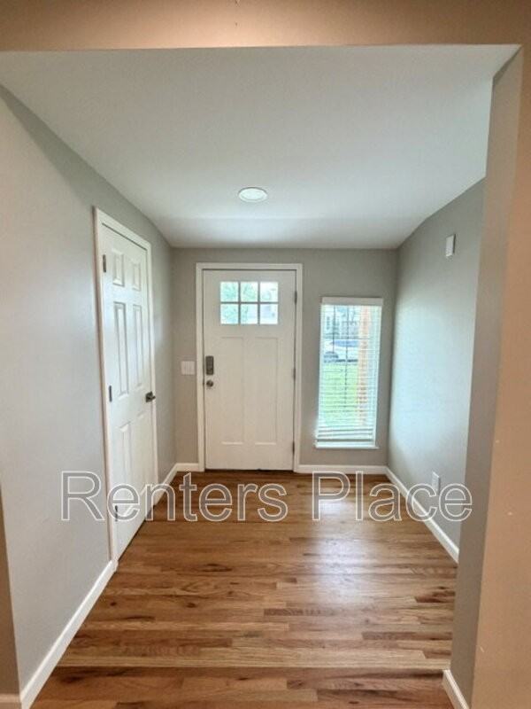 3118 S Detroit Ave - Photo 3 of 22