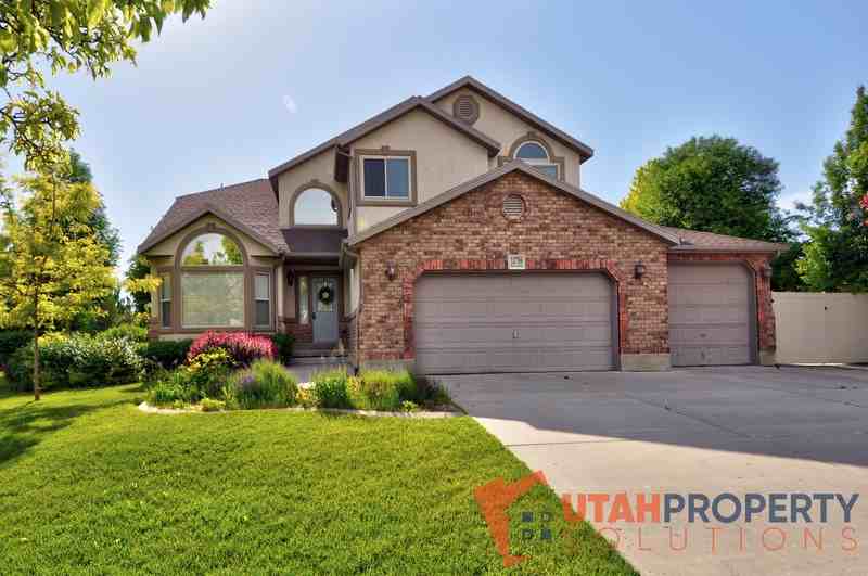 11758 S Chalk Creek Way - Photo 4 of 36