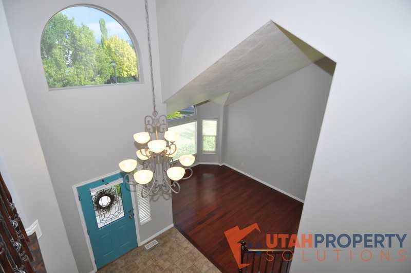 11758 S Chalk Creek Way - Photo 6 of 36