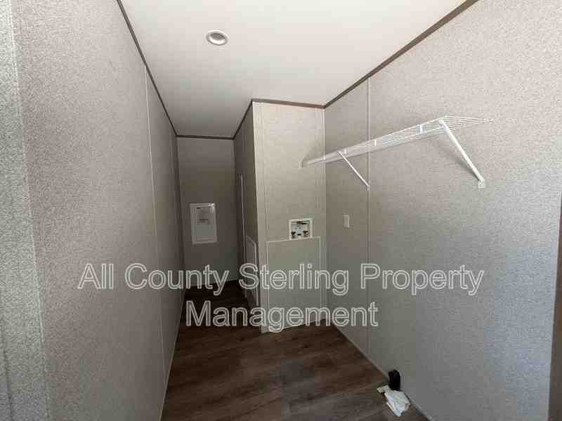 129 Se Perfect Ct - Photo 3 of 10