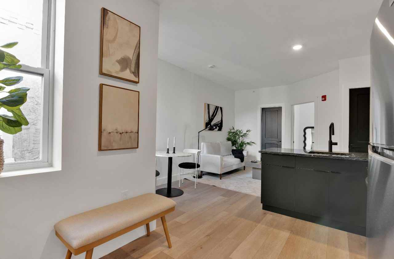 3138 N Broad St #4 - Photo 2 of 9