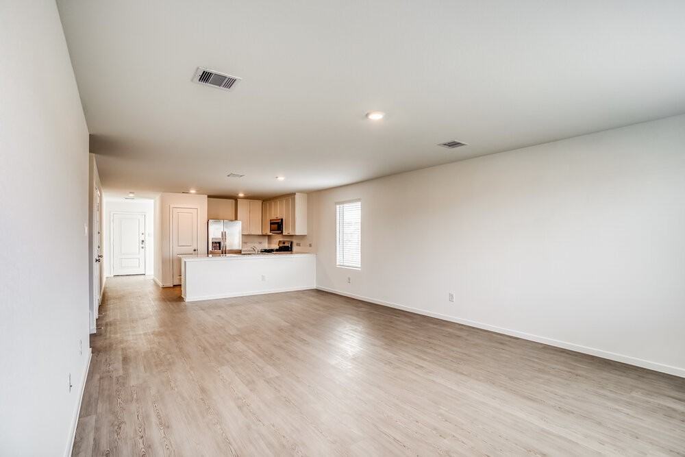 488 Beechwood Hacienda Dr - Photo 5 of 17