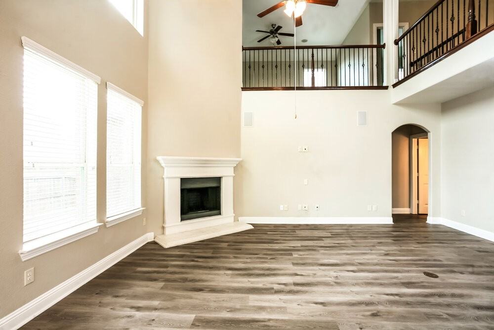 2405 Comal Ct - Photo 7 of 20