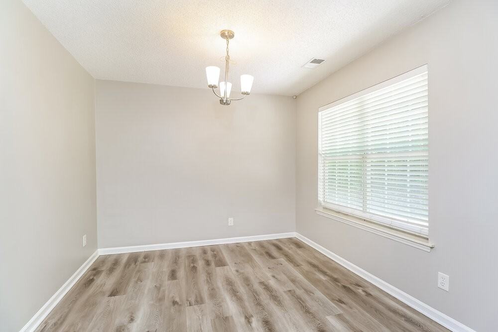 2601 Clarencefield Dr - Photo 6 of 16