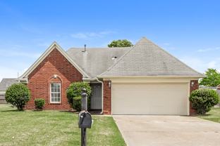 7470 Jennifer Dr - Photo 1 of 1