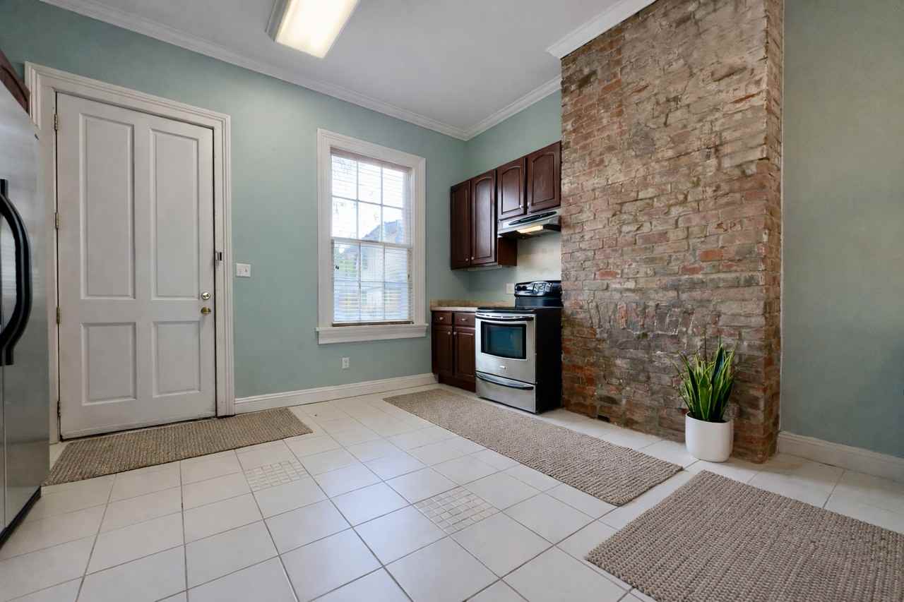 532 1st St #532 - Photo 5 of 21