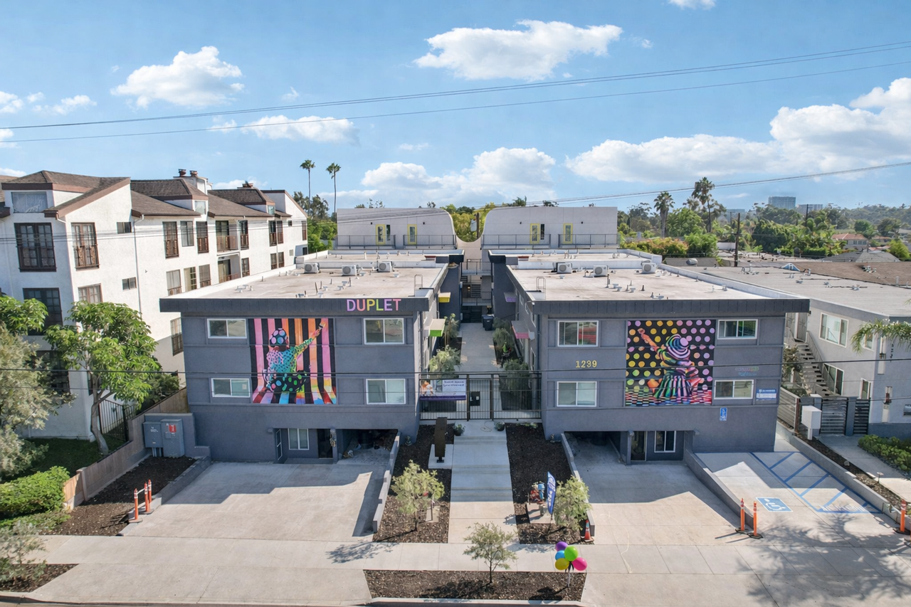 Duplet at Hillcrest | Modern Studio, 1 & 3 Bedroom Apartments - Photo 6 of 50