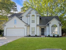 105 Mallory Dr - Photo 1 of 1