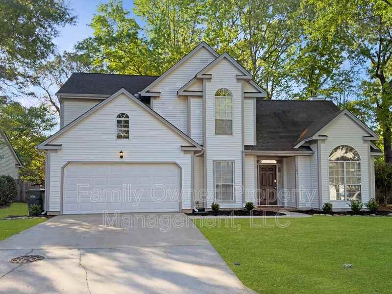 105 Mallory Dr - Photo 4 of 44