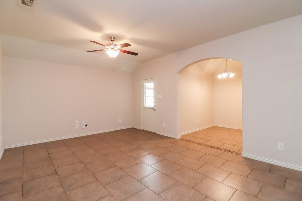 7648 Hollow Point Dr - Photo 5 of 14