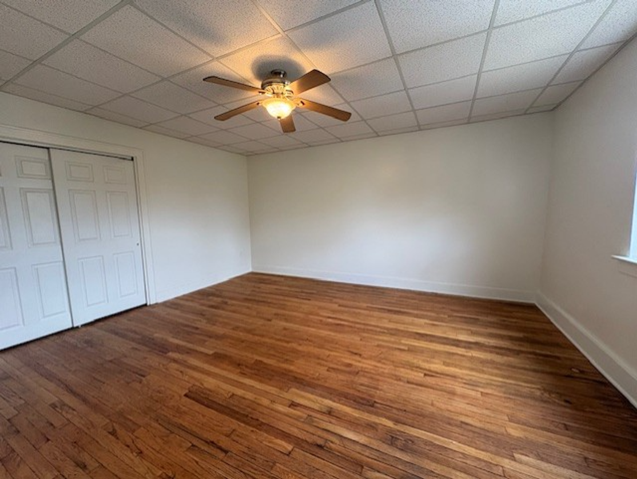 776 N Main St - Photo 2 of 9
