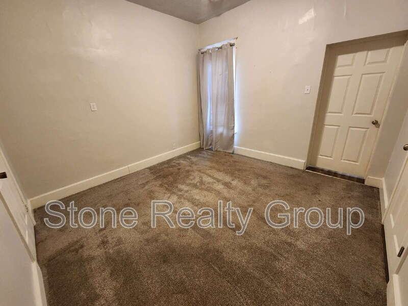 1220 S 17th St - Photo 5 of 13