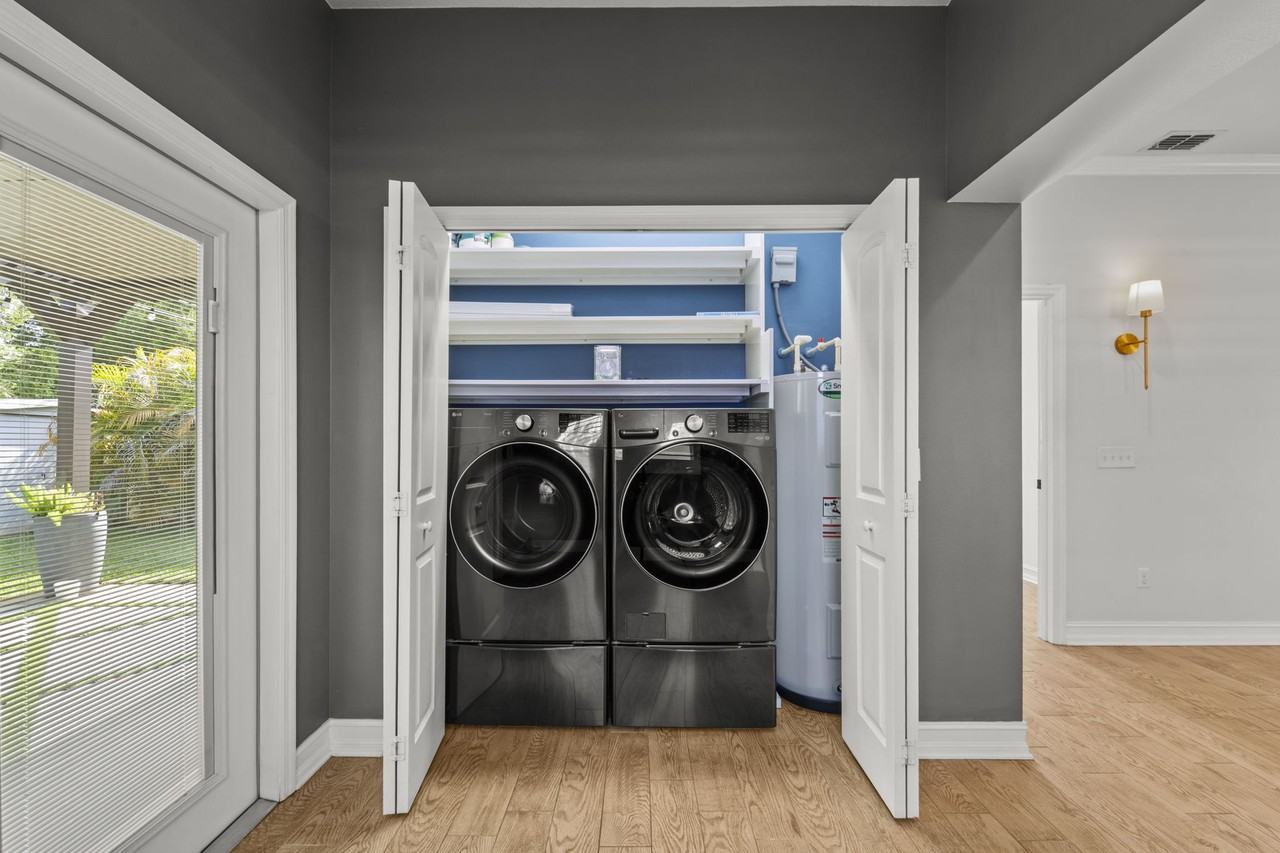 967 49th Ave N #1 - Photo 5 of 20