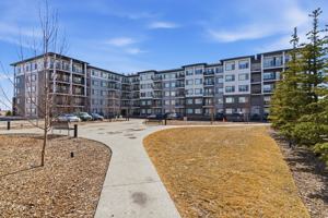 featured image of 1516, 395 Skyview Parkway NE - 1 #1