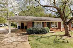 2021 S Lumpkin St - Photo 1 of 1