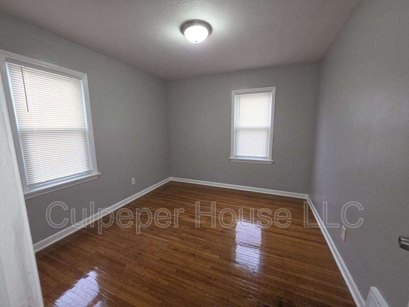 530 Mayfair Blvd - Photo 7 of 17