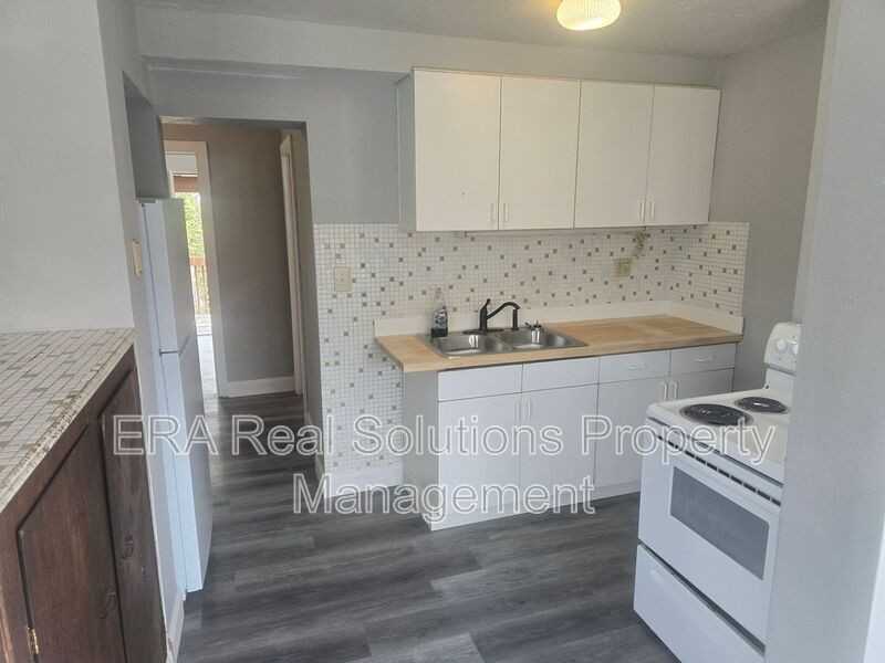 3816 Upper - Photo 6 of 13