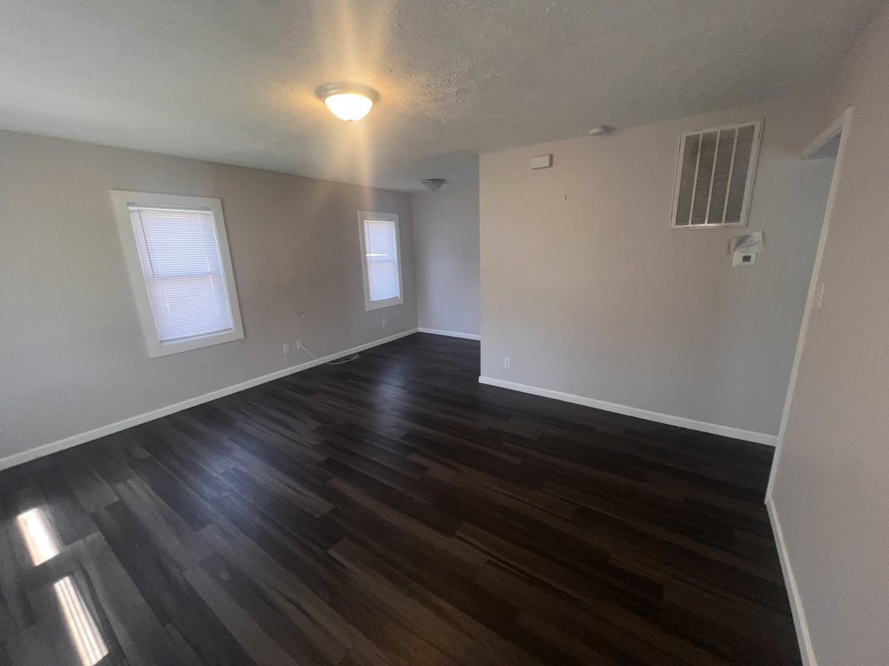 4008 E 30th St #1 - Photo 4 of 6