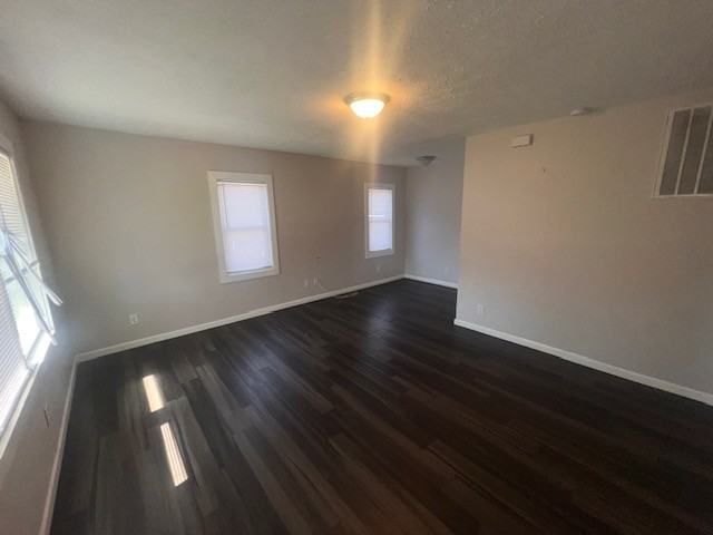 4008 E 30th St #1 - Photo 5 of 6