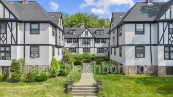 featured image of 130 Bradley Avenueunit