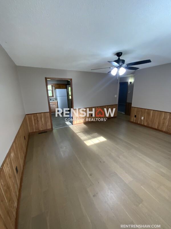 810 E Tickle St #3 - Photo 2 of 13