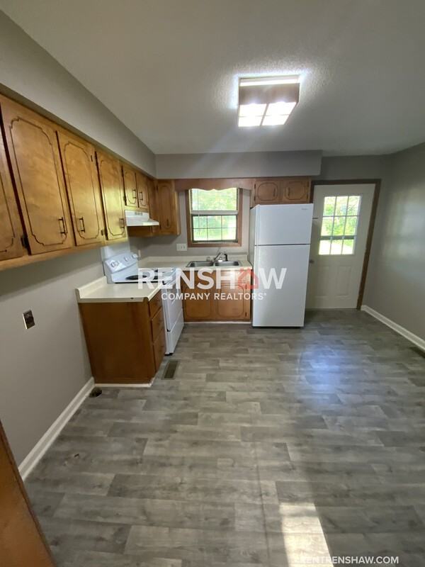 810 E Tickle St #3 - Photo 4 of 13