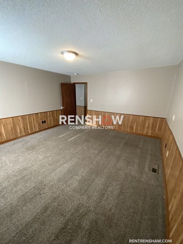 810 E Tickle St #3 - Photo 7 of 13