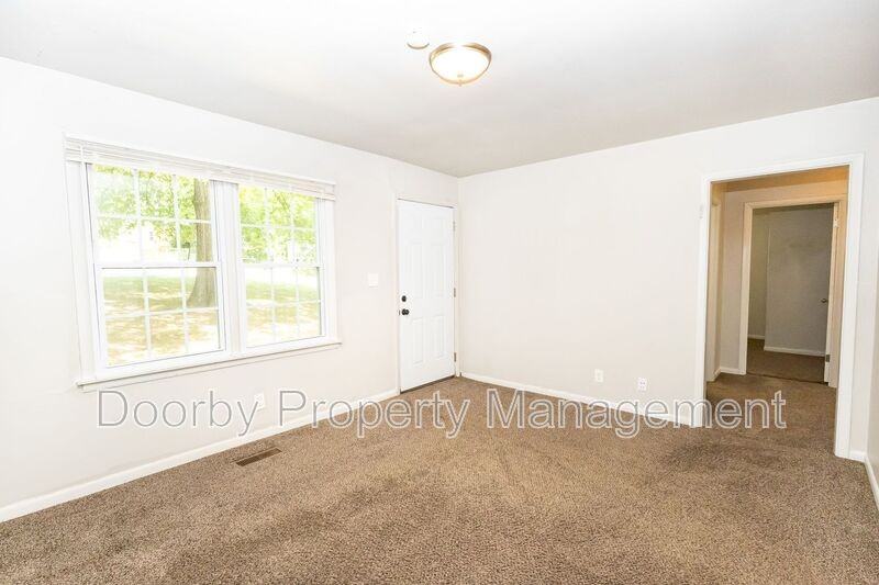 5200 Fagan St - Photo 2 of 16