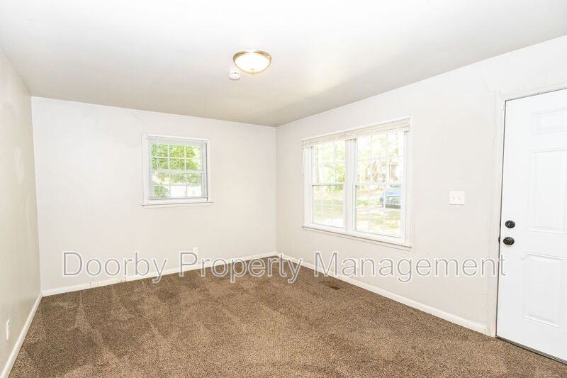 5200 Fagan St - Photo 3 of 16