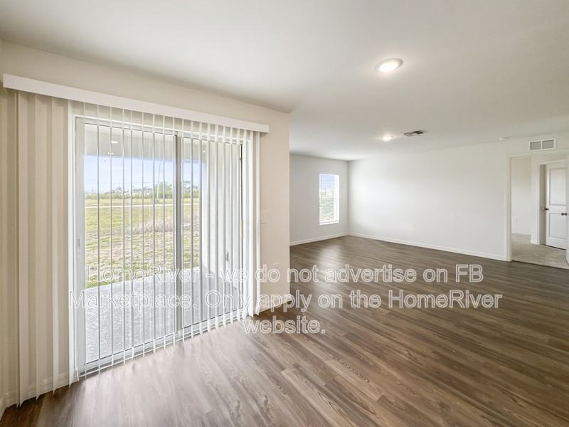 1818 Nw 27th Ter - Photo 6 of 29