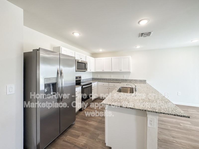 1818 Nw 27th Ter - Photo 7 of 29