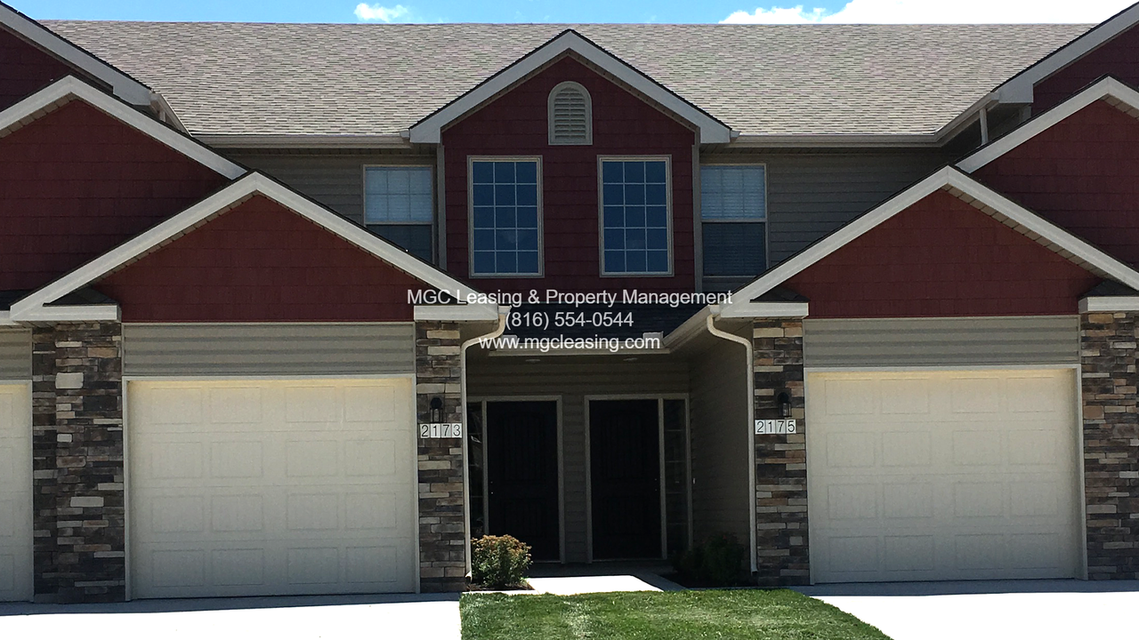 2231-2237 SW Burning Wood Ln - Photo 6 of 50