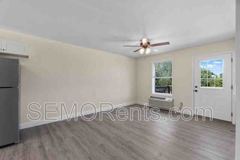 42 Point Dr - Photo 6 of 7