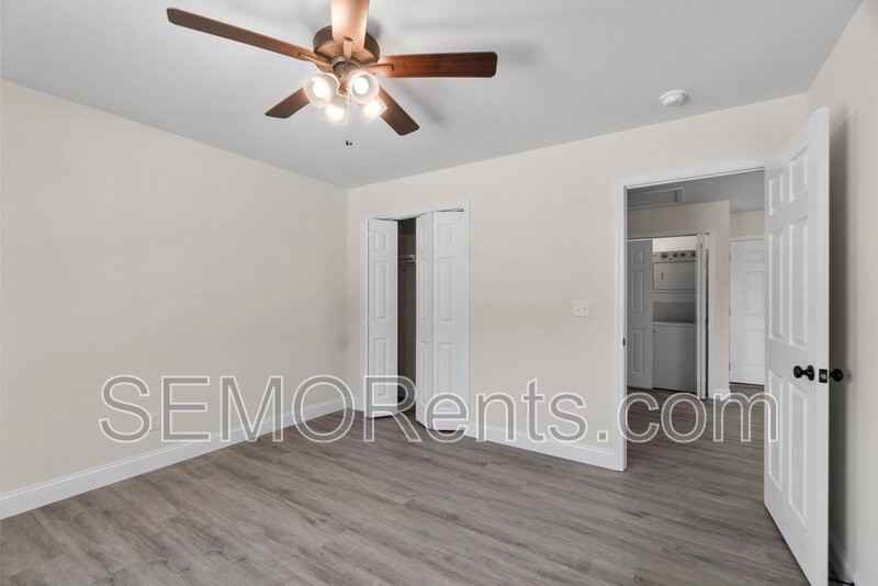 42 Point Dr - Photo 5 of 7