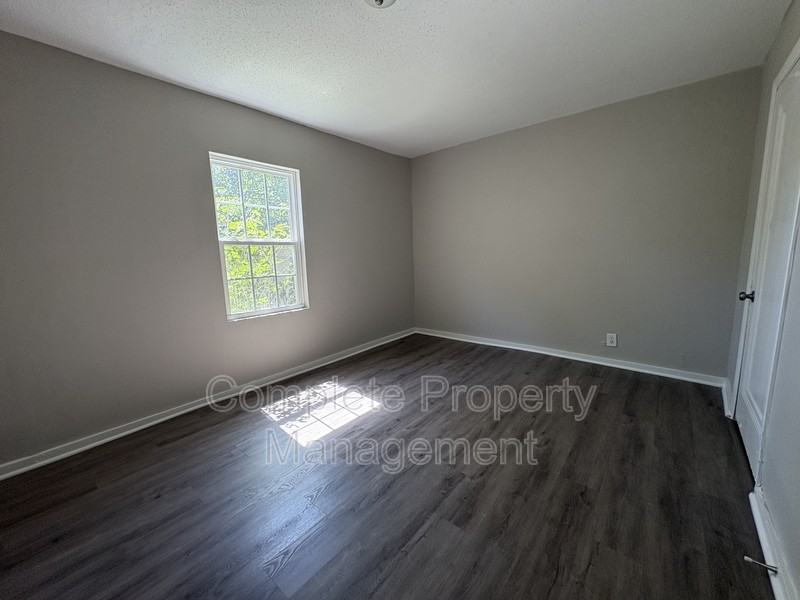 725 Avenue G - Photo 7 of 7