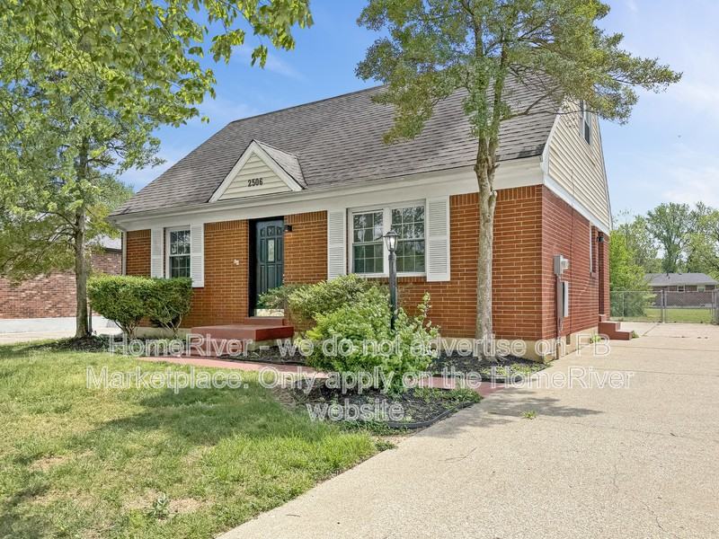 2506 Tavistock Ct - Photo 2 of 21