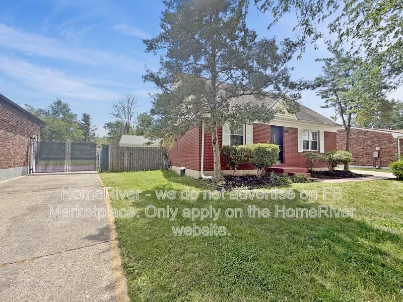 2506 Tavistock Ct - Photo 3 of 21