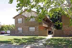 featured image of 1207 Crown Point Ave