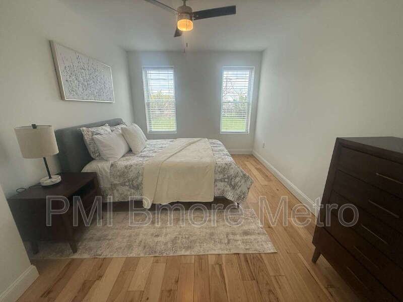 1756 E North Ave - Photo 5 of 27