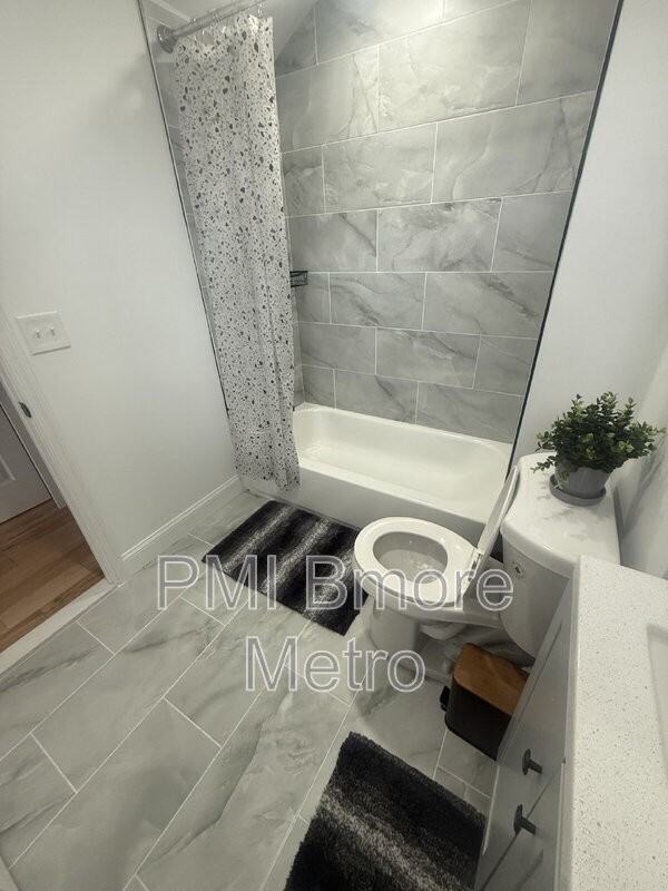 1756 E North Ave - Photo 6 of 27
