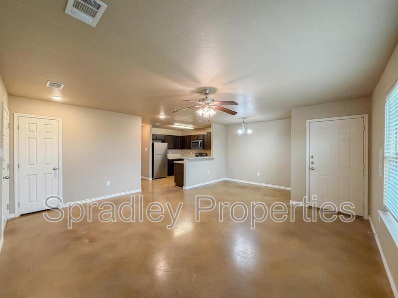 1512 Chance Ct - Photo 2 of 14