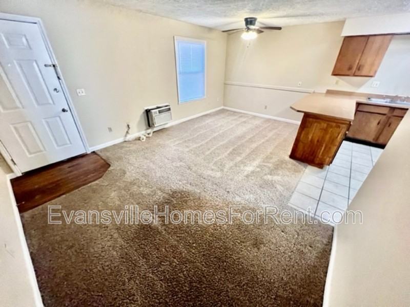 10455 Old Highway 62 E - Photo 3 of 6