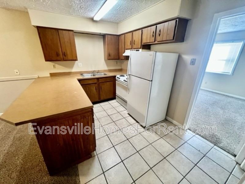 10455 Old Highway 62 E - Photo 4 of 6