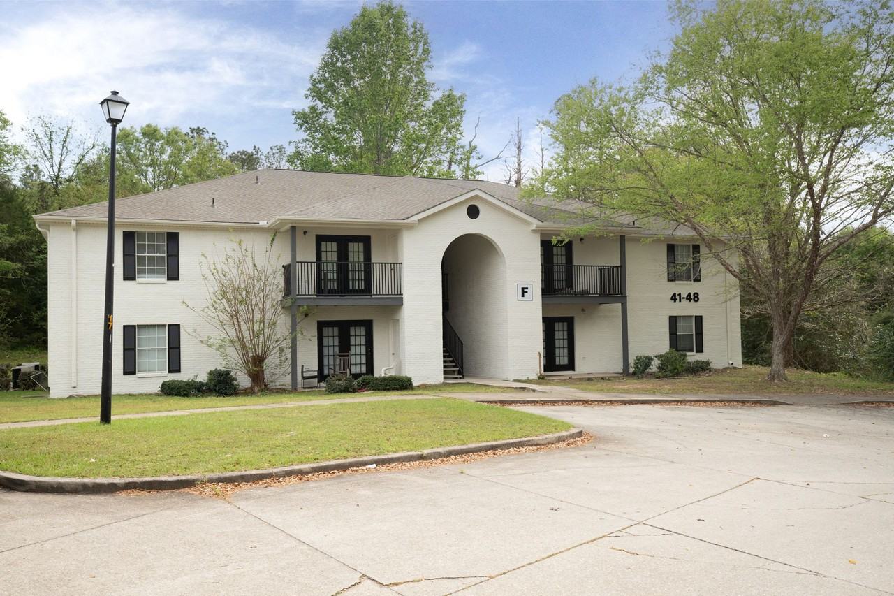 Camellia Place - Photo 2 of 5