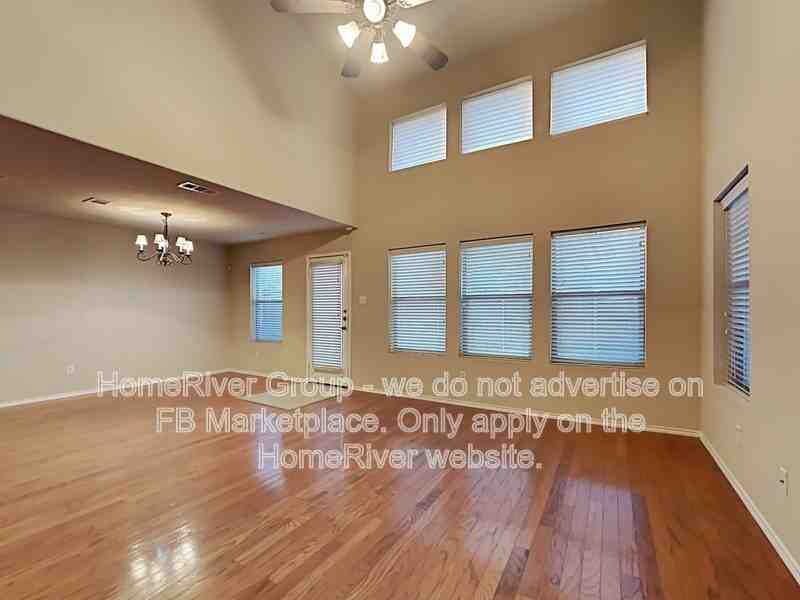 1145 Landon Ln - Photo 4 of 31