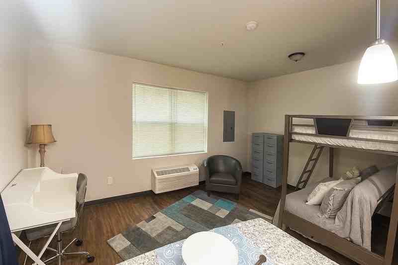 1700 Hampshire Pike #B12 - Photo 7 of 12