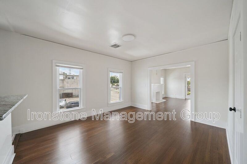 1435 S Peoria Ave - Photo 4 of 12