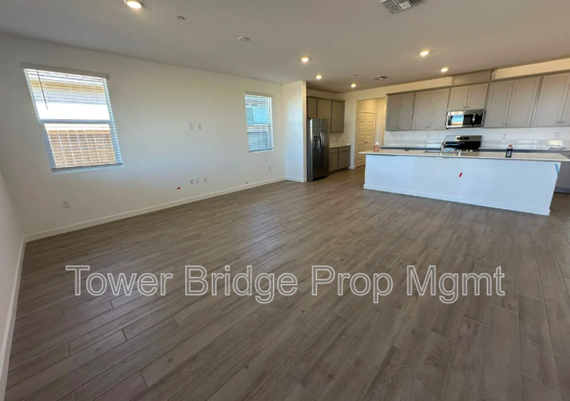 4430 Lorikeet Way - Photo 4 of 21